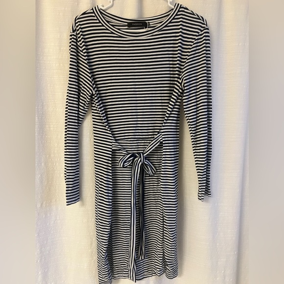 Assorted Dresses! - Picture 5 of 8